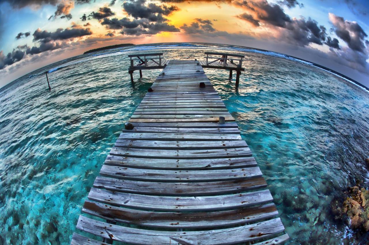 Slickrock Belize Adventures Glovers Reef Eksteriør bilde